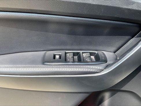 Used 2019 Ford Ranger Lariat w/ Black Appearance Package AWD/4WD image 39