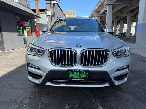 Used 2018 BMW X3 xDrive30i AWD/4WD image 2
