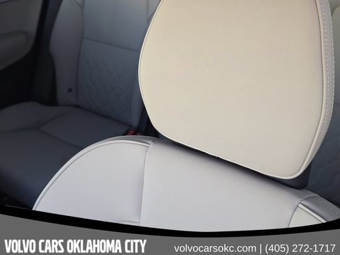 Used 2026 Volvo XC90 B6 Plus AWD/4WD image 15