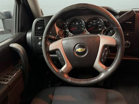 Used 2013 Chevrolet Silverado 1500 LT w/ All-Star Edition AWD/4WD image 10