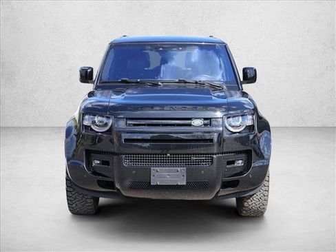 Used 2023 Land Rover Defender 90 X-Dynamic SE AWD/4WD image 2