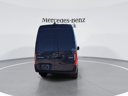New 2025 Mercedes-Benz Sprinter 2500 image 7