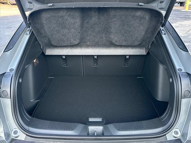 New 2026 Buick Envista Sport Touring w/ Convenience I Package FWD image 11