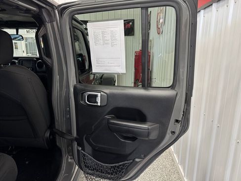 Used 2020 Jeep Wrangler Unlimited Sport AWD/4WD image 27
