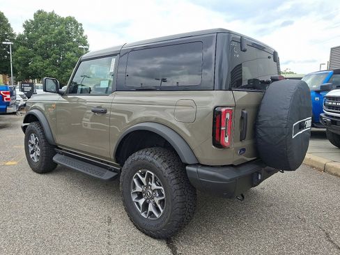New 2025 Ford Bronco Badlands image 5