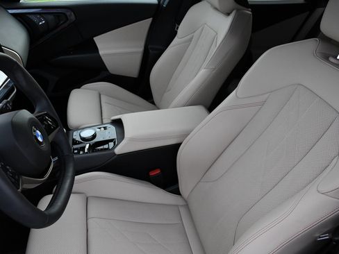 Used 2025 BMW X3 xDrive30i w/ Convenience Package image 8