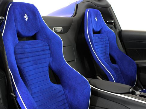 Certified 2022 Ferrari 812 GTS RWD image 71