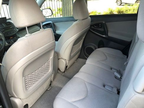 Used 2012 Toyota RAV4 4WD w/ Upgrade Value Pkg image 10