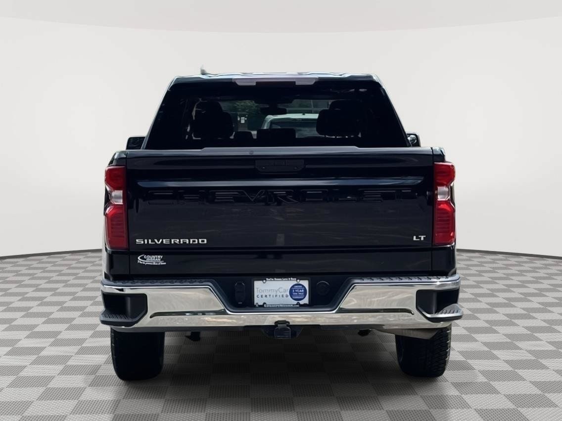 Used 2022 Chevrolet Silverado 1500 LT AWD/4WD image 5