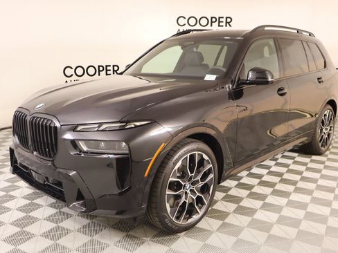 New 2026 BMW X7 xDrive40i w/ M Sport Package AWD/4WD image 10