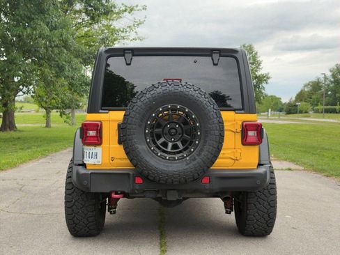 Used 2021 Jeep Wrangler Unlimited Rubicon w/ Dual Top Group AWD/4WD image 7