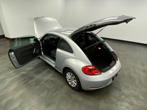 Used 2014 Volkswagen Beetle 1.8T image 38