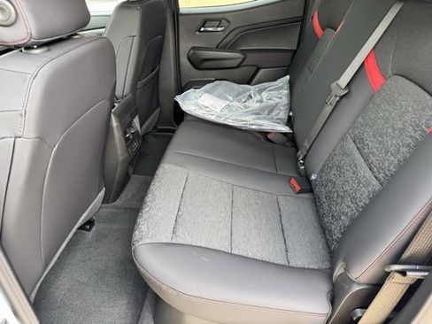 New 2026 Chevrolet Colorado Z71 image 6