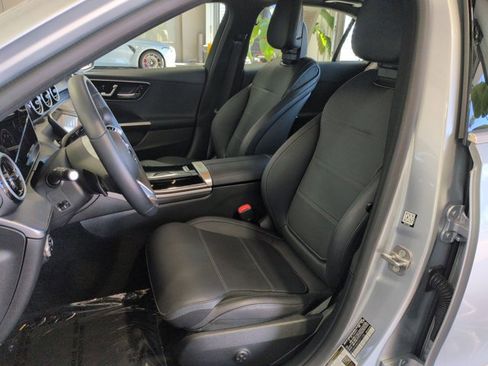 Certified 2025 Mercedes-Benz C 300 4MATIC Sedan image 16
