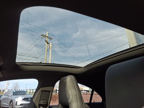 Used 2019 Mercedes-Benz CLA 250 4MATIC image 14