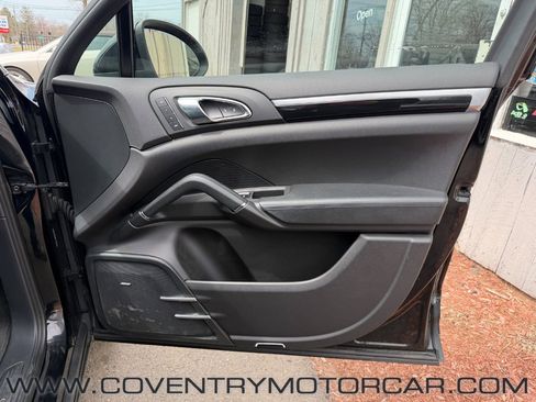 Used 2012 Porsche Cayenne S image 42