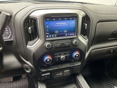 Certified 2021 Chevrolet Silverado 1500 LT Trail Boss w/ Bed Protection Package AWD/4WD image 17