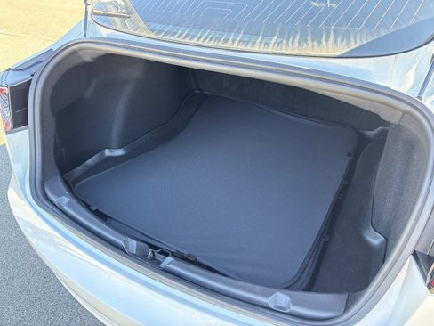 Used 2020 Tesla Model 3 Long Range image 31