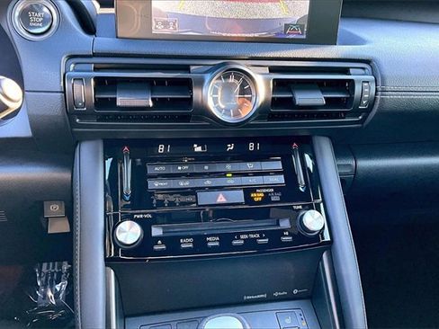 Used 2025 Lexus IS 350 F Sport image 15