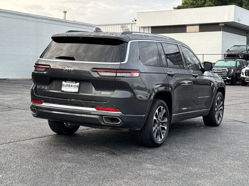 Used 2021 Jeep Grand Cherokee L Overland w/ Luxury Tech Group IV AWD/4WD image 3