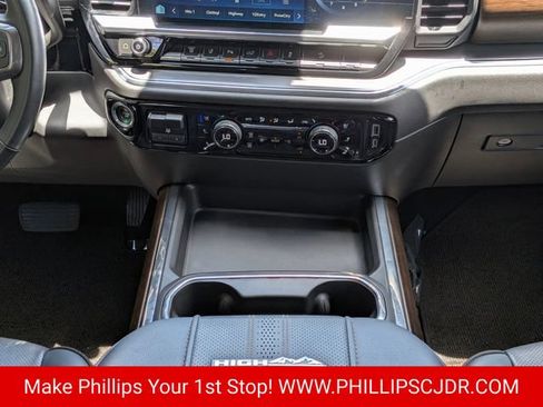 Used 2024 Chevrolet Silverado 3500 High Country w/ High Country Premium Package AWD/4WD image 18