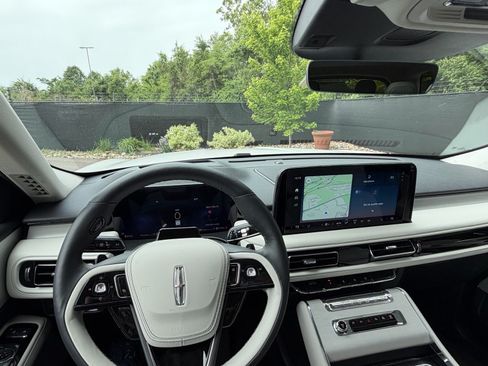 New 2026 Lincoln Aviator Reserve AWD/4WD image 29
