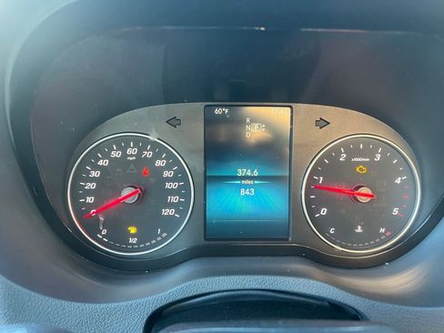 Used 2024 Mercedes-Benz Sprinter 4500 image 16
