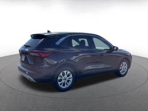 Used 2023 Ford Escape Active image 14