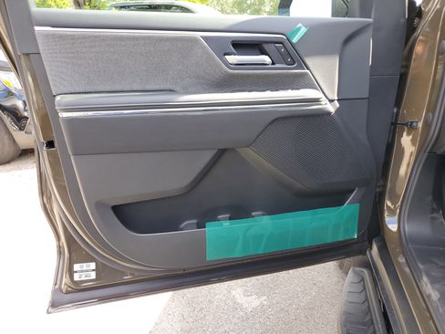 New 2026 GMC Sierra EV Elevation image 13