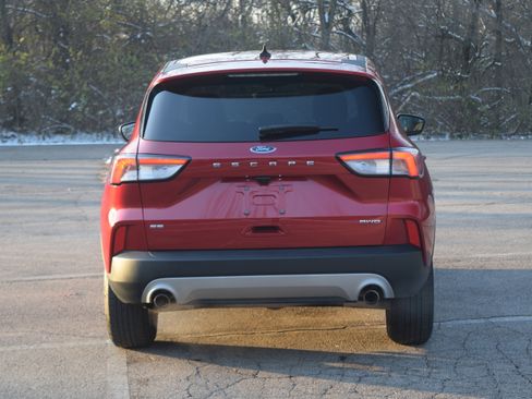 Certified 2022 Ford Escape SE w/ Convenience Package image 24