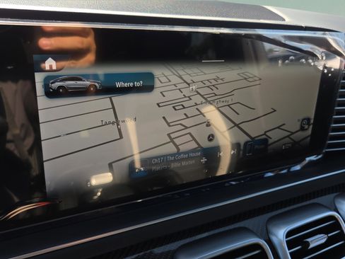 New 2026 Mercedes-Benz GLE 63 AMG S image 9