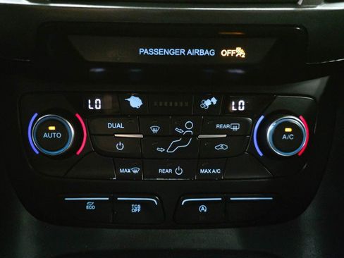 Used 2019 Ford Transit Connect XL FWD image 29