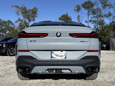 New 2026 BMW X6 xDrive40i w/ Climate Comfort Package image 4