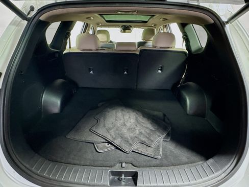 Used 2023 Hyundai Santa Fe SEL w/ Premium Package image 27