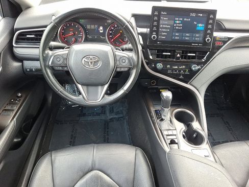Used 2023 Toyota Camry XSE image 11