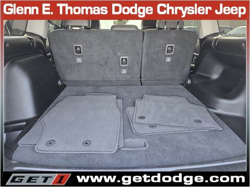Certified 2023 Jeep Grand Cherokee Limited w/ Luxury Tech Group II image 27