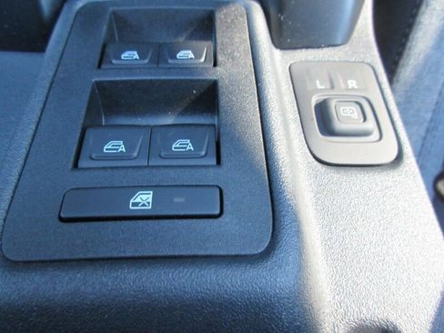 New 2025 Ford Bronco 4-Door image 27