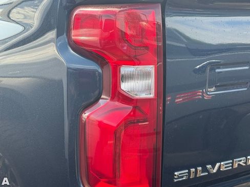Used 2020 Chevrolet Silverado 3500 High Country w/ Technology Package AWD/4WD image 10