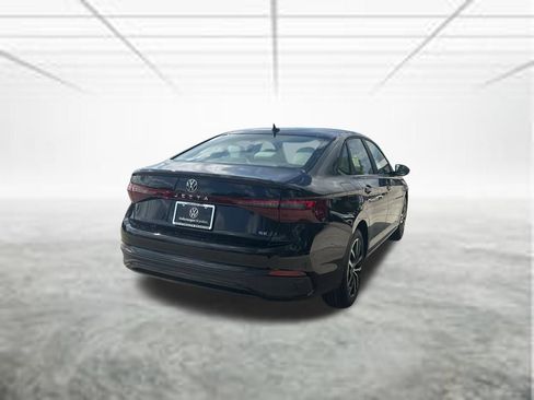 New 2026 Volkswagen Jetta SE FWD image 5