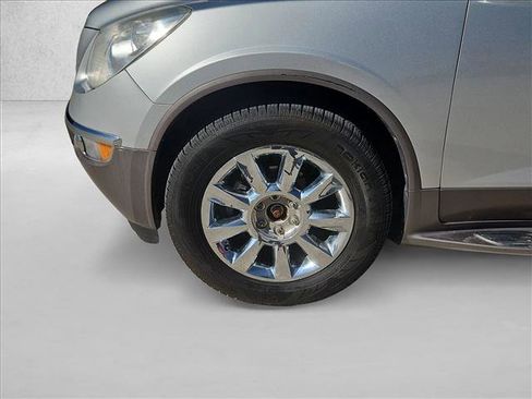 Used 2012 Buick Enclave Premium image 28