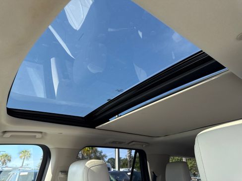 Certified 2020 Ford Expedition Platinum image 21