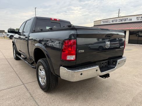 Used 2017 RAM 2500 SLT w/ Luxury Group AWD/4WD image 5