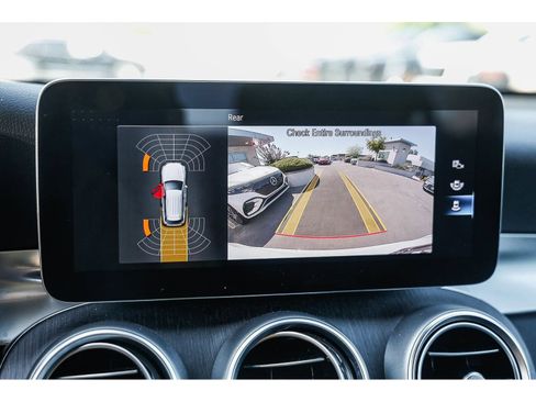 Certified 2022 Mercedes-Benz GLC 300 4MATIC image 25