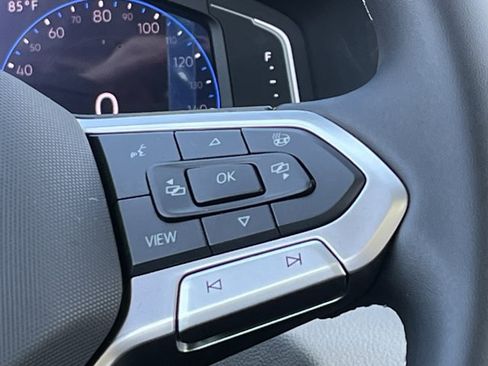 New 2026 Volkswagen Taos SEL AWD/4WD image 13