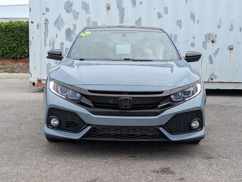 Used 2018 Honda Civic EX image 8