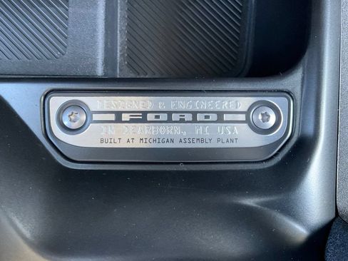 New 2026 Ford Bronco Badlands w/ Sasquatch Package AWD/4WD image 41