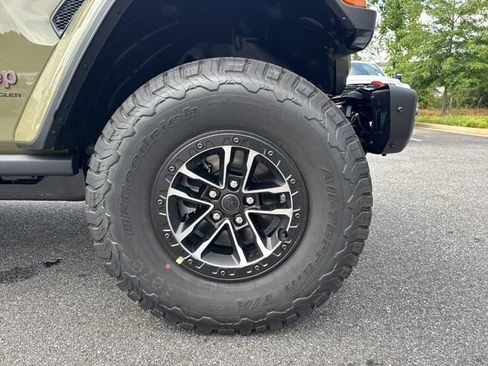 New 2026 Jeep Wrangler Unlimited Rubicon AWD/4WD image 12