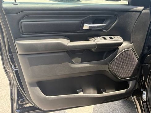 New 2026 RAM 1500 Express AWD/4WD image 11