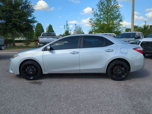 Used 2016 Toyota Corolla L FWD image 3