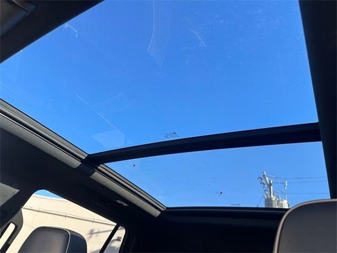 Used 2021 Chevrolet Tahoe Premier image 19